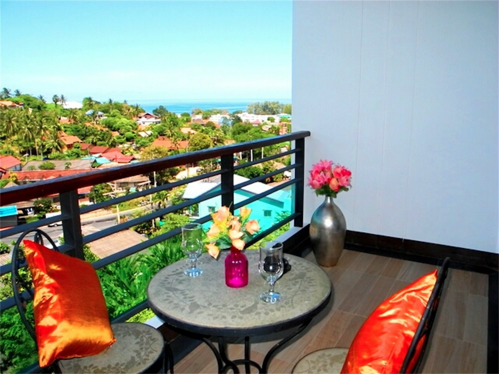 Sea & Sky Karon 1 Bedroom Apartment Kata Beach  Esterno foto